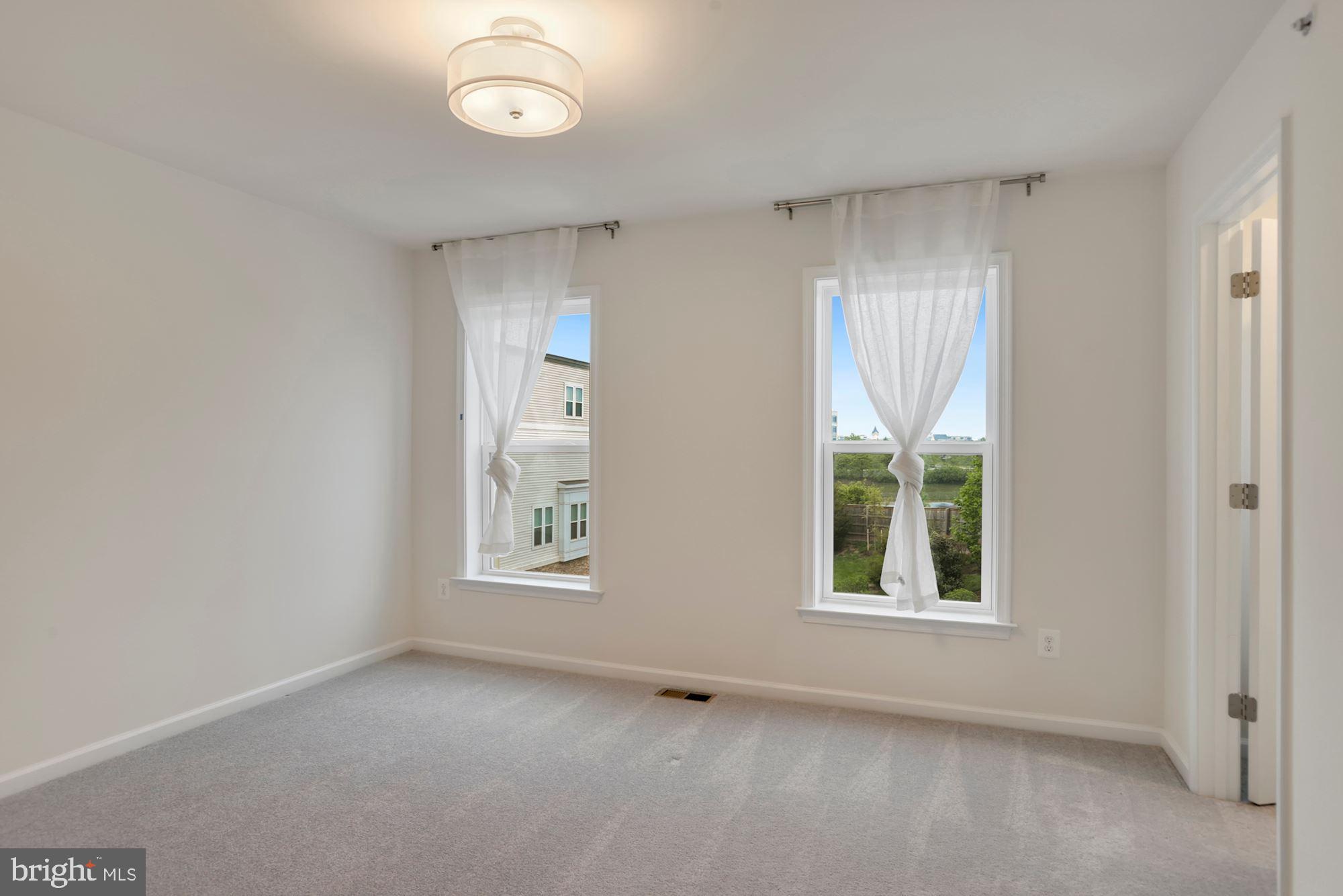 14575 Lakestone Drive Chantilly, VA 20151 - Photo 31 of 50 Bedroom #3-Upper Level 2