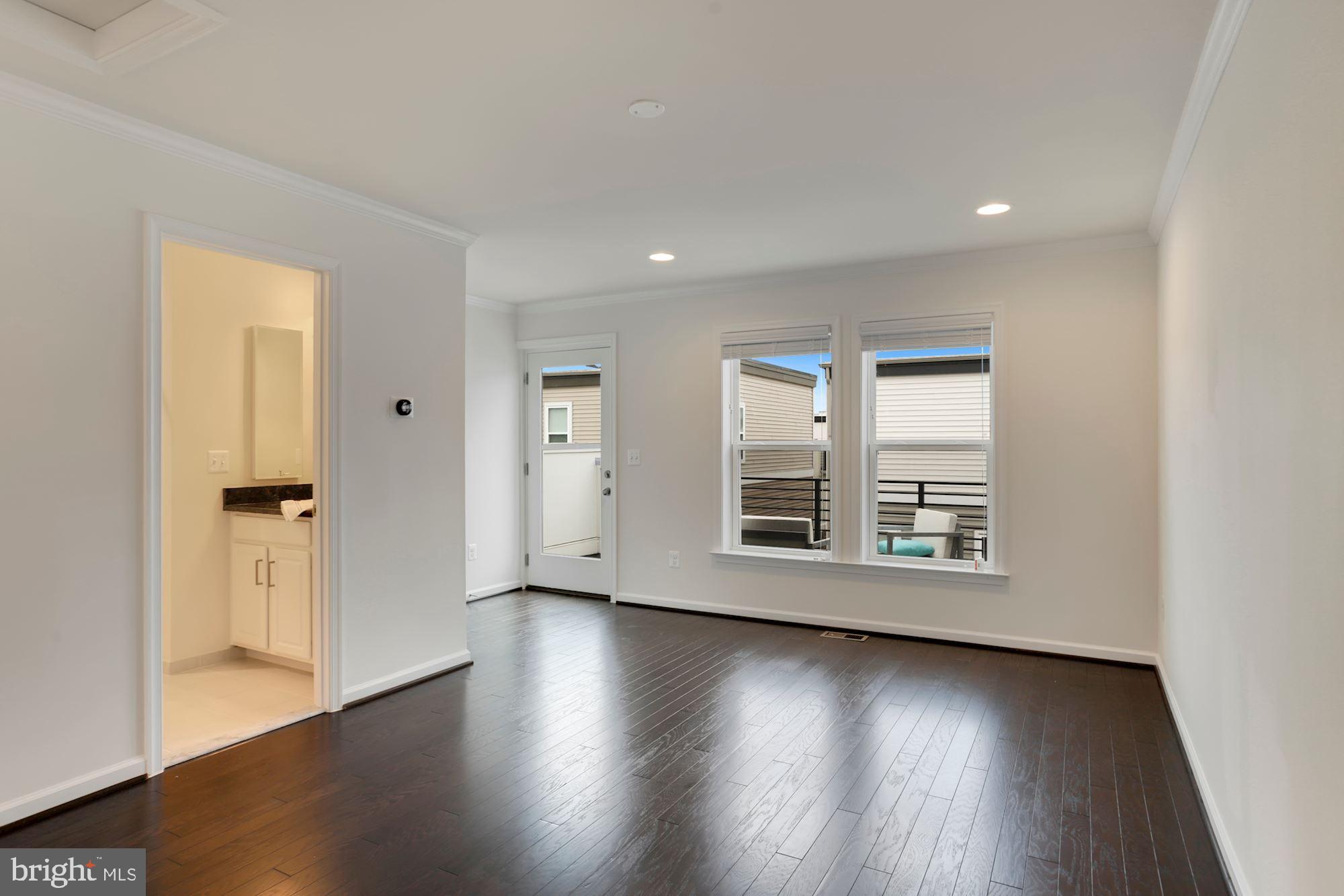 14575 Lakestone Drive Chantilly, VA 20151 - Photo 35 of 50 Great/Rec Room /Bathroom #3-Balcony Access