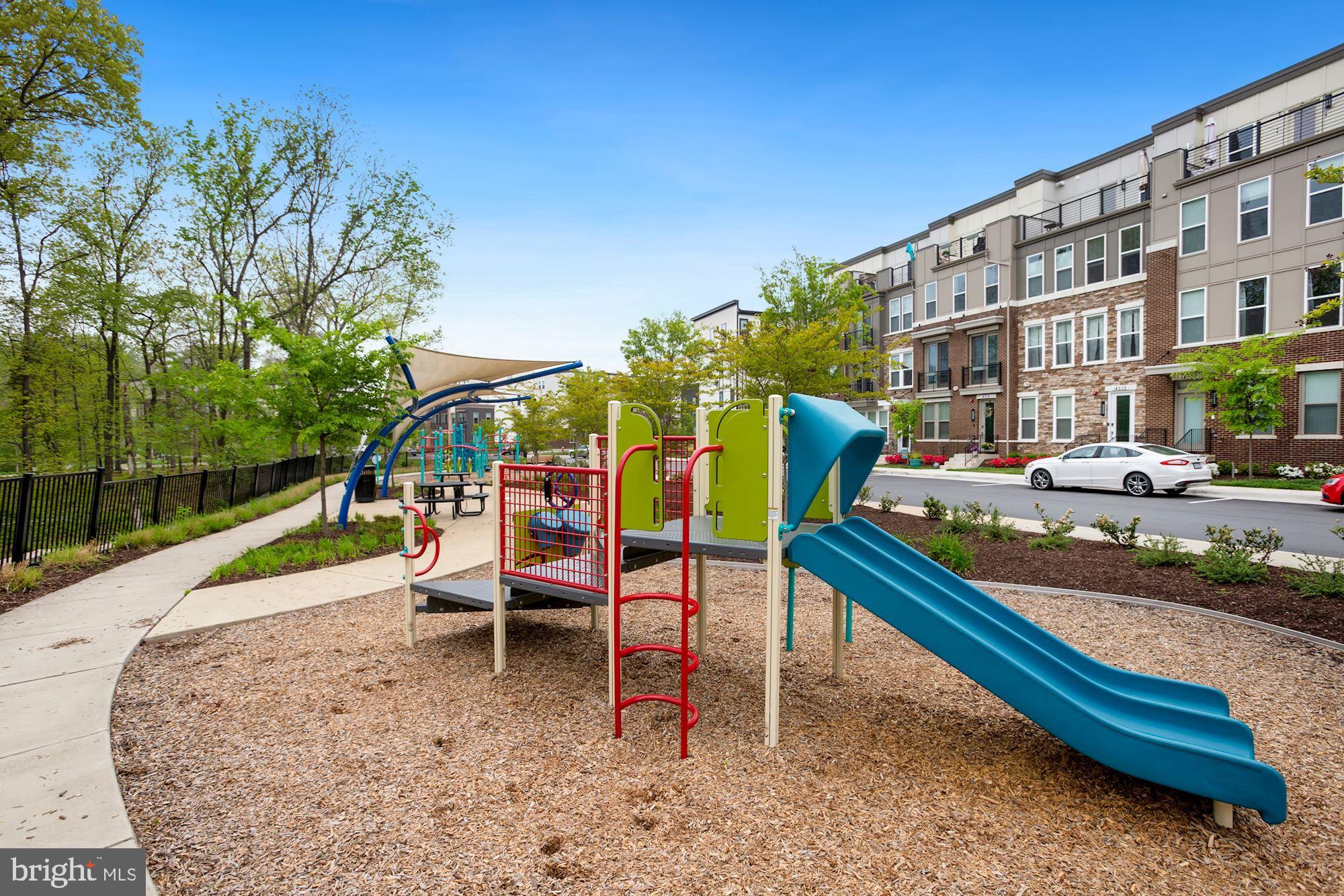 14575 Lakestone Drive Chantilly, VA 20151 - Photo 46 of 50 Community Tot Lots/Playground