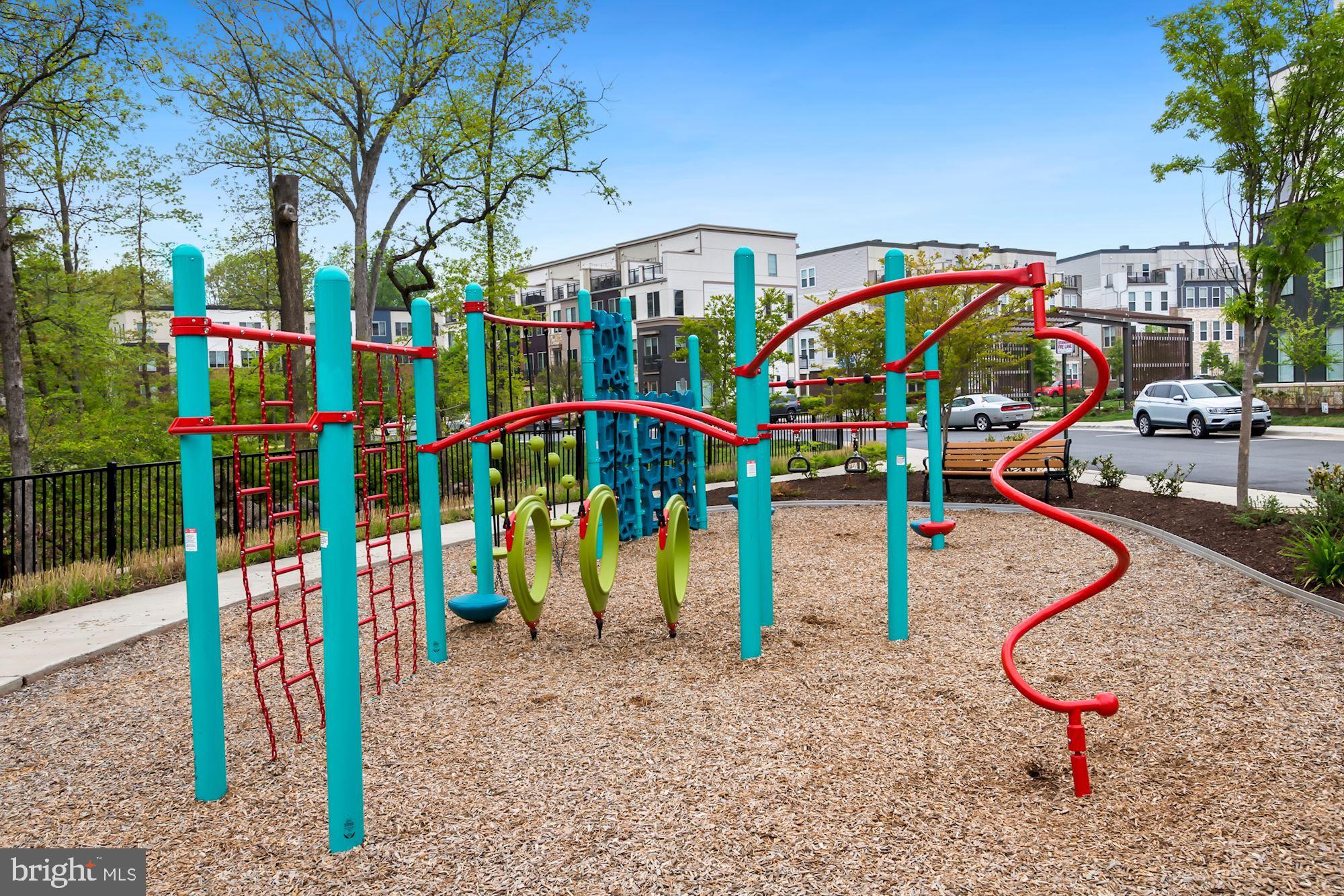 14575 Lakestone Drive Chantilly, VA 20151 - Photo 48 of 50 Tot Lots/Playground
