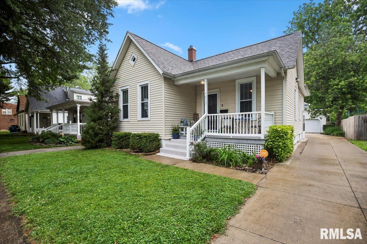 1412 South Walnut Street Springfield, IL 62704 - Photo 3 of 21 Gallery Image 3