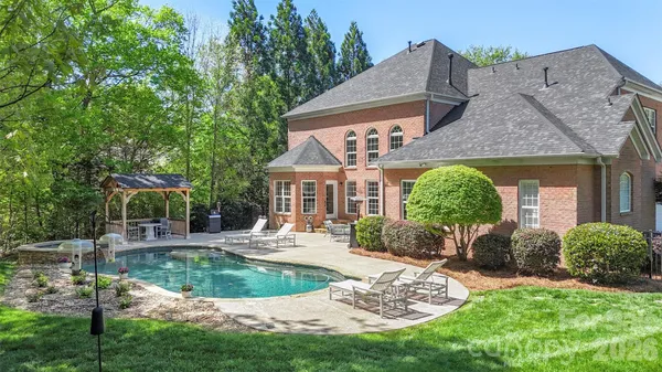$1,040,000 | 2003 Bauer Place, Waxhaw, NC 28173