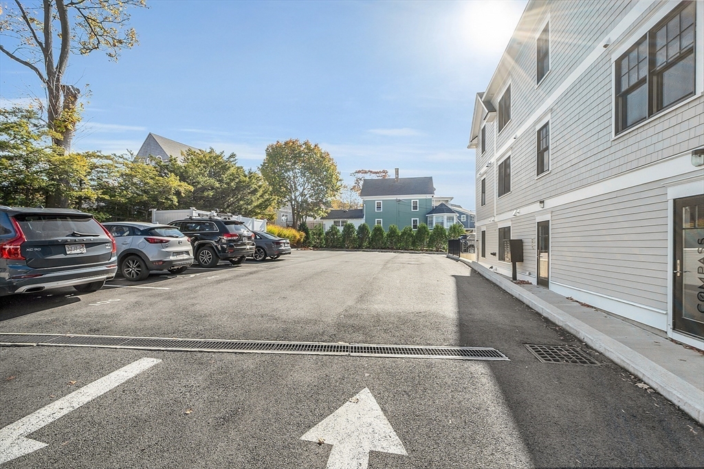 35 Fuller Street, Unit 301 Gloucester, MA 01930 - Photo 24 of 36