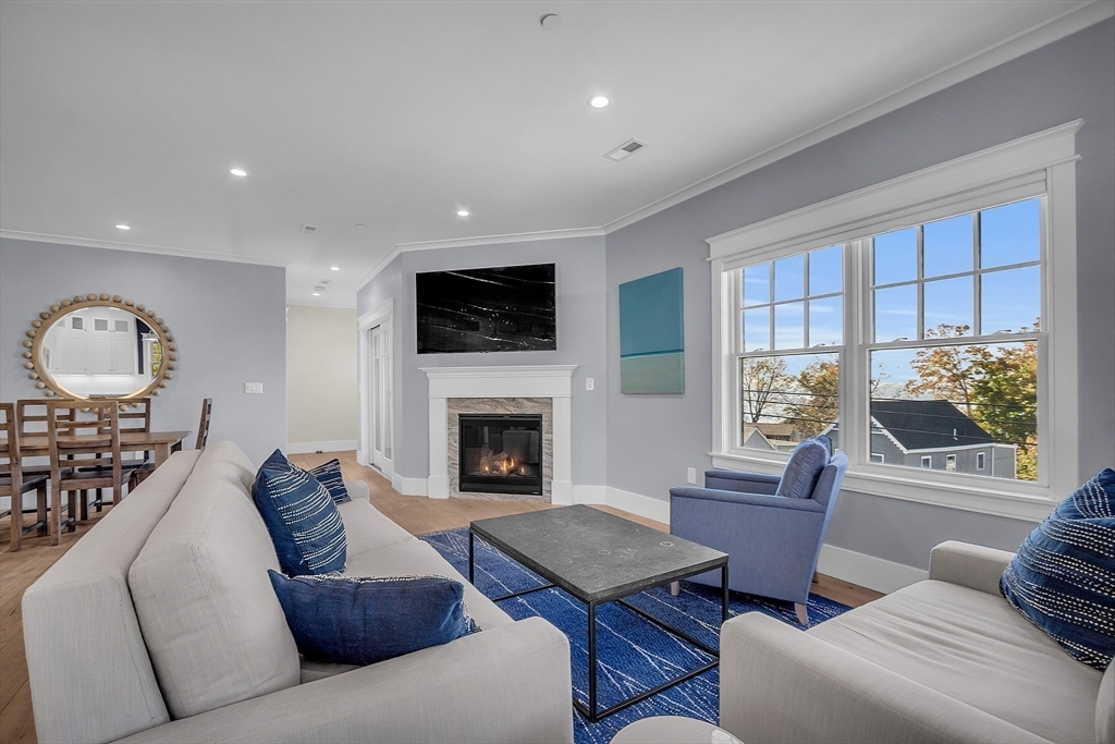 35 Fuller Street, Unit 301 Gloucester, MA 01930 - Photo 8 of 36