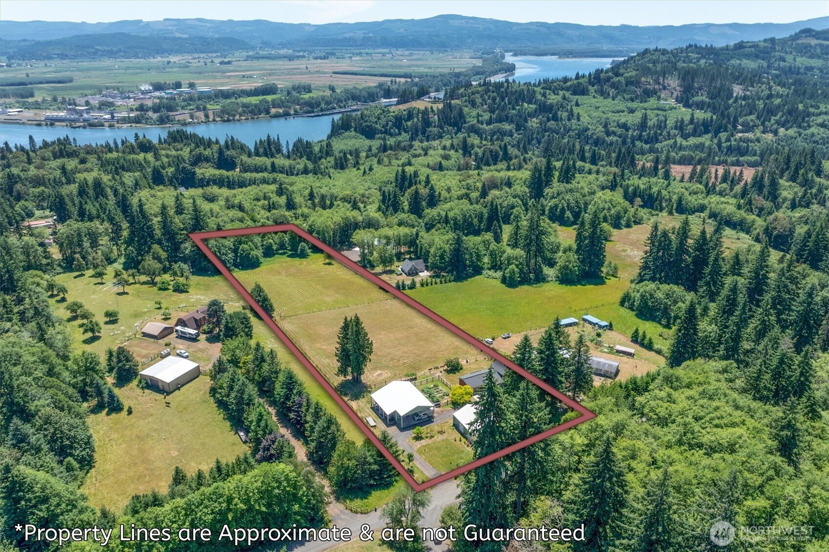 231 Robertson Road Longview, WA 98632 - Photo 2 of 37 an aerial view of a house with a garden