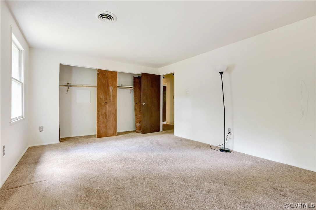 13818 Sutters Mill Road Midlothian, VA 23112 - Photo 25 of 37 a view of an empty room with closet area