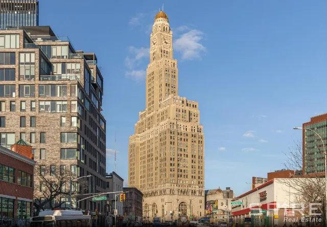 $1,015,000 | 1 Hanson Place, Unit 9D | Fort Greene