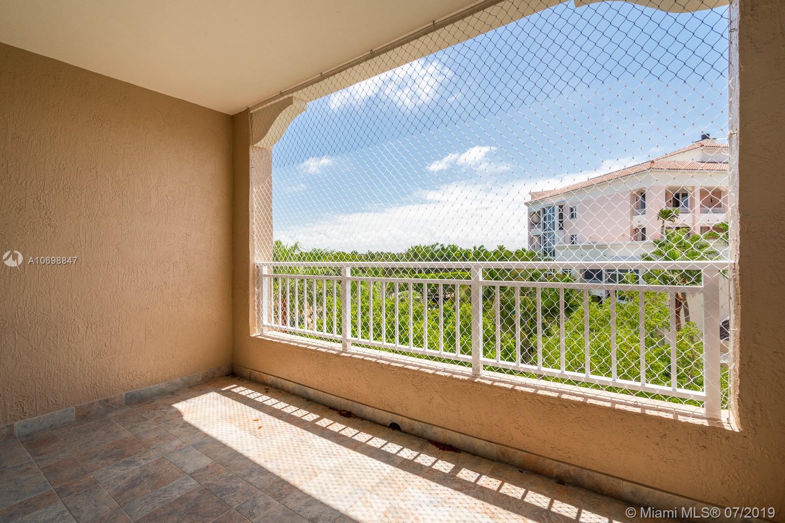 765 Crandon Boulevard, Unit 408 Key Biscayne, FL 33149 - Photo 15 of 27