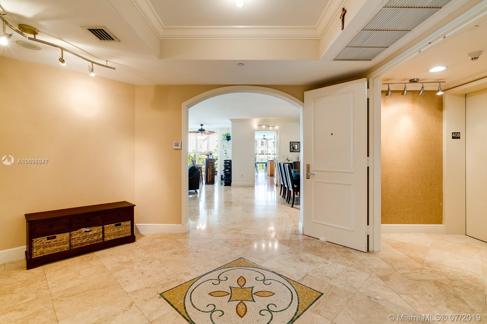 765 Crandon Boulevard, Unit 408 Key Biscayne, FL 33149 - Photo 3 of 27