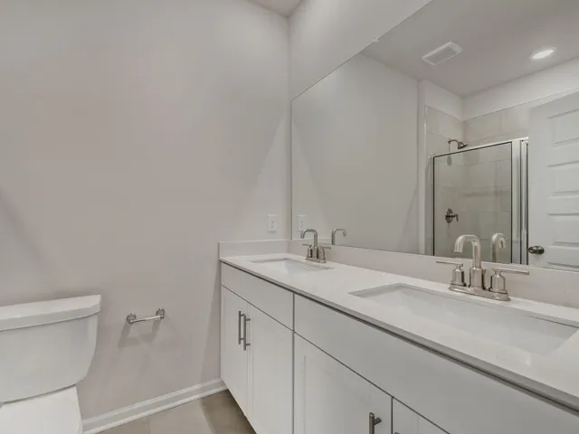 $299,990 | 620 Shoemaker Lane, Clarksville, TN 37043