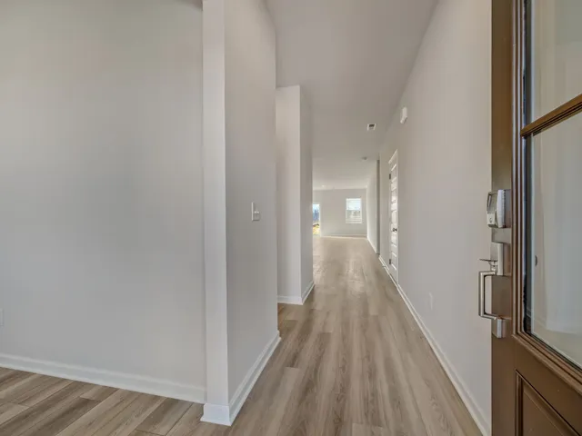 $299,990 | 620 Shoemaker Lane, Clarksville, TN 37043