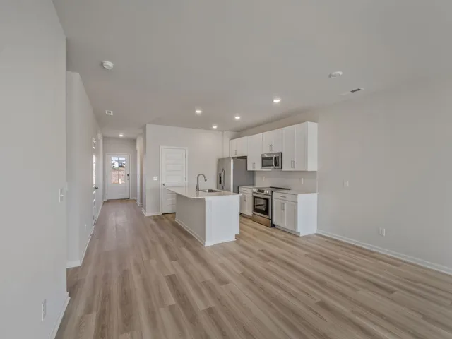 $299,990 | 620 Shoemaker Lane, Clarksville, TN 37043