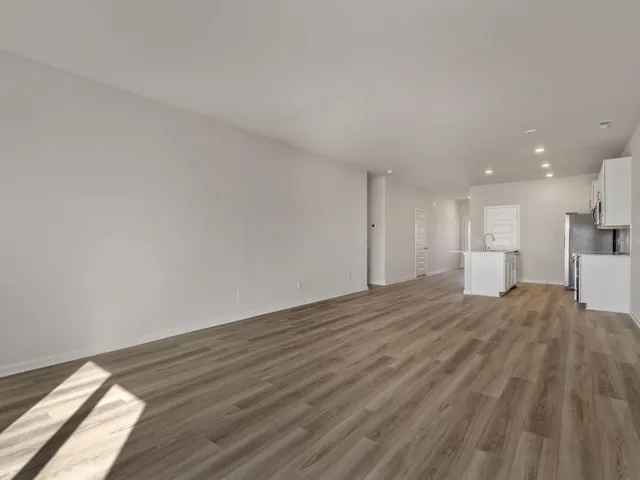 $299,990 | 620 Shoemaker Lane, Clarksville, TN 37043