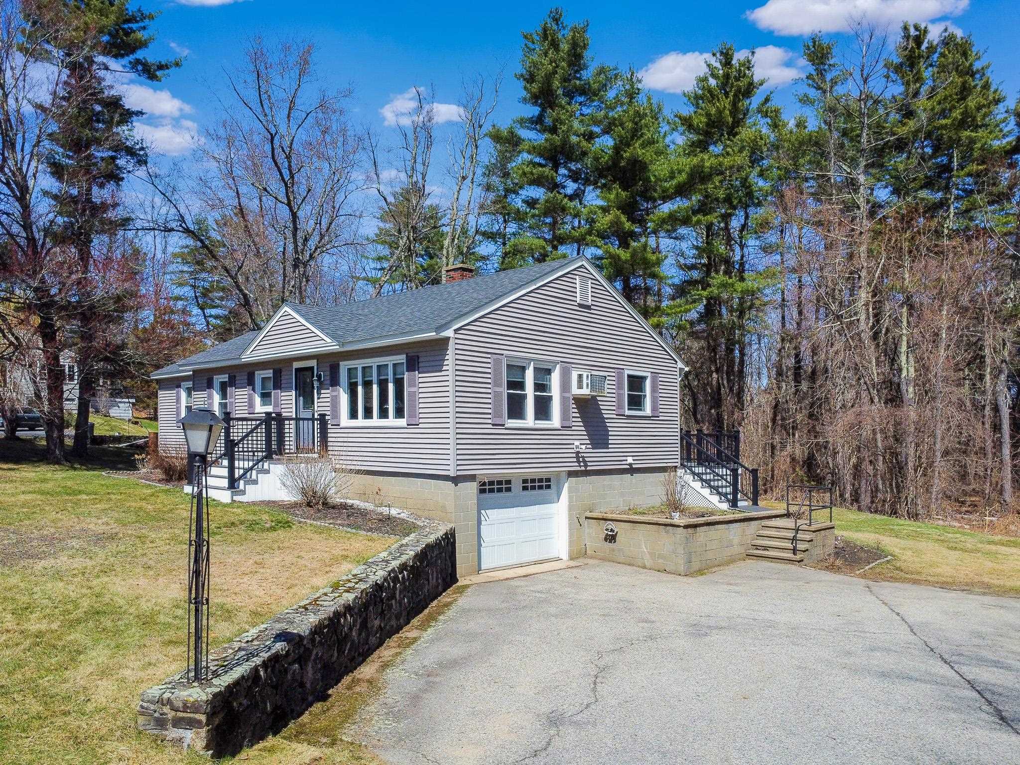 358 East Road Hampstead, NH 03841 - Photo 1 of 28 Gallery Image 1