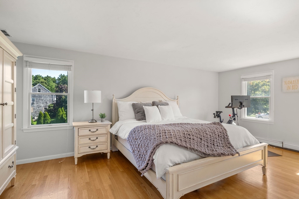 45 Deer Run Road Kingston, MA 02364 - Photo 19 of 39 Gallery Image 19