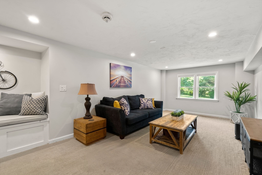 45 Deer Run Road Kingston, MA 02364 - Photo 28 of 39 Gallery Image 28