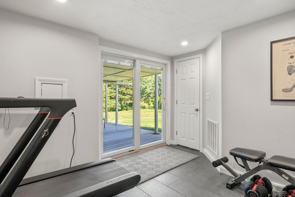 45 Deer Run Road Kingston, MA 02364 - Photo 32 of 39 Gallery Image 32