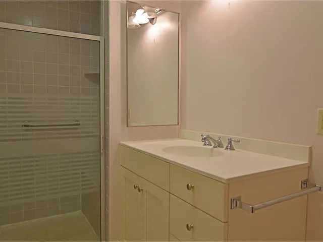 $559,000 | 545 South Prospect Street, Unit 21, Burlington, VT 05401