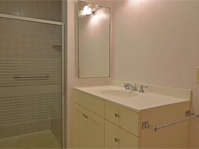 $559,000 | 545 South Prospect Street, Unit 21, Burlington, VT 05401