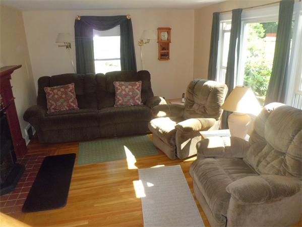 100 Three Rivers Road Wilbraham, MA 01095 - Photo 12 of 25