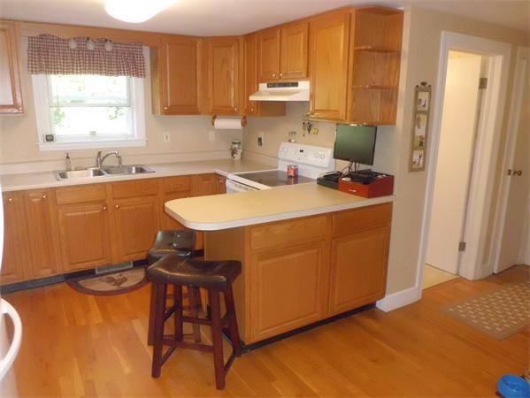 100 Three Rivers Road Wilbraham, MA 01095 - Photo 8 of 25