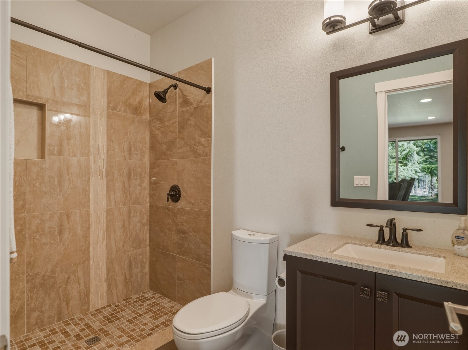 418 Shy Bear Road Toutle, WA 98649 - Photo 13 of 40