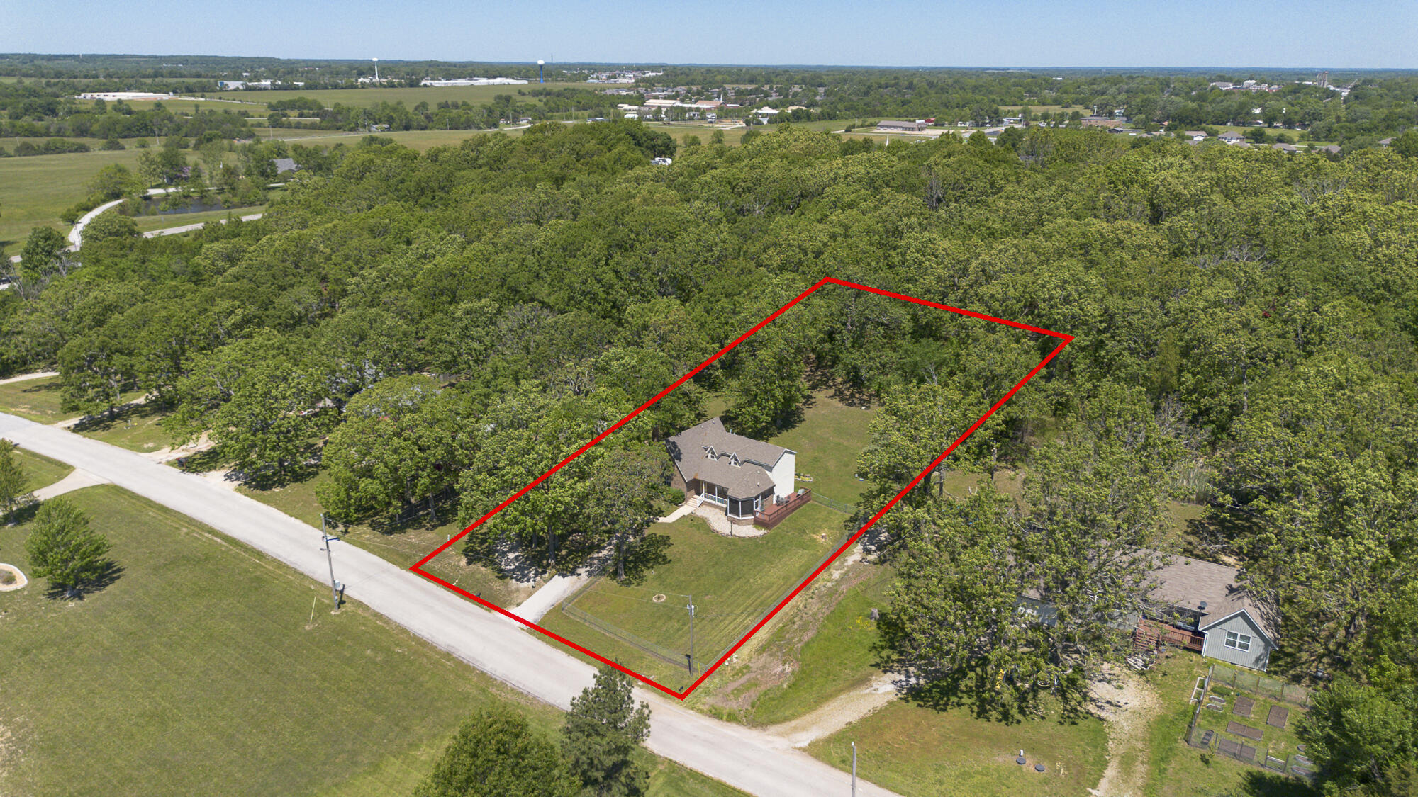 137 Hillside Loop Marshfield, MO 65706 - Photo 44 of 48 Aprx boundary lines