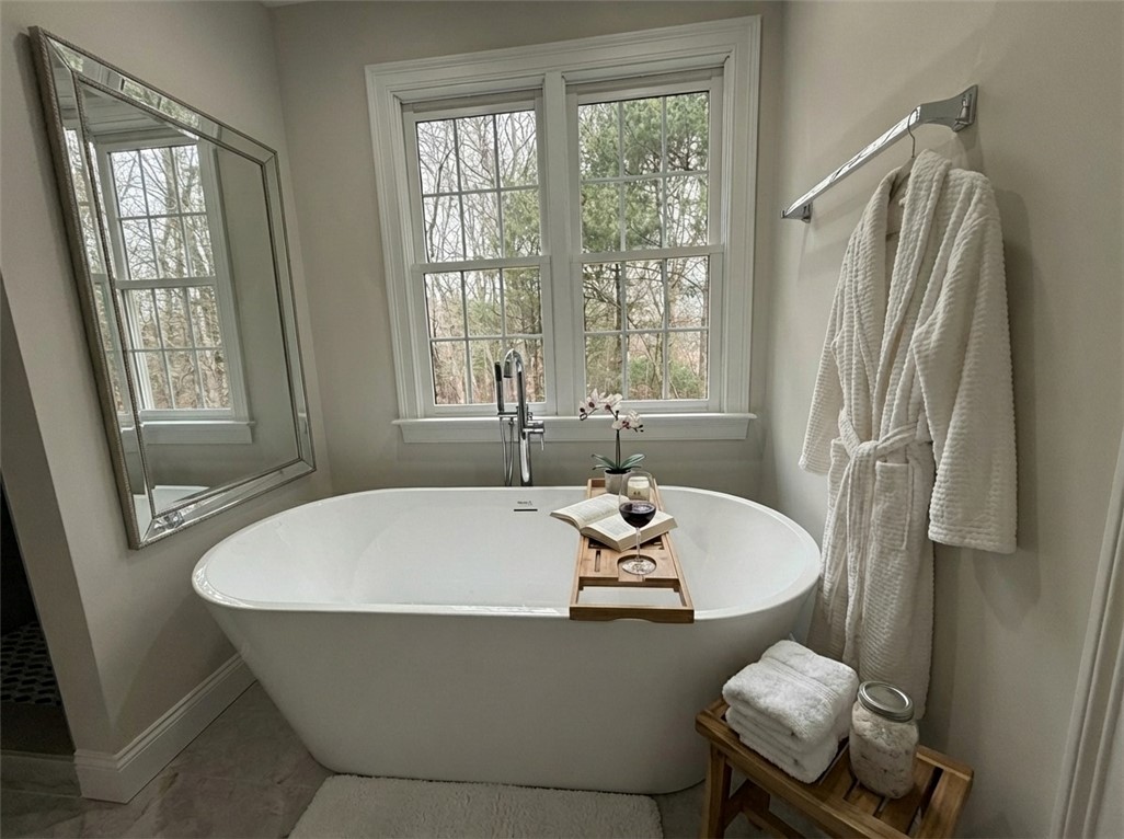 5 Connor Lane Barrington, RI 02806 - Photo 15 of 24