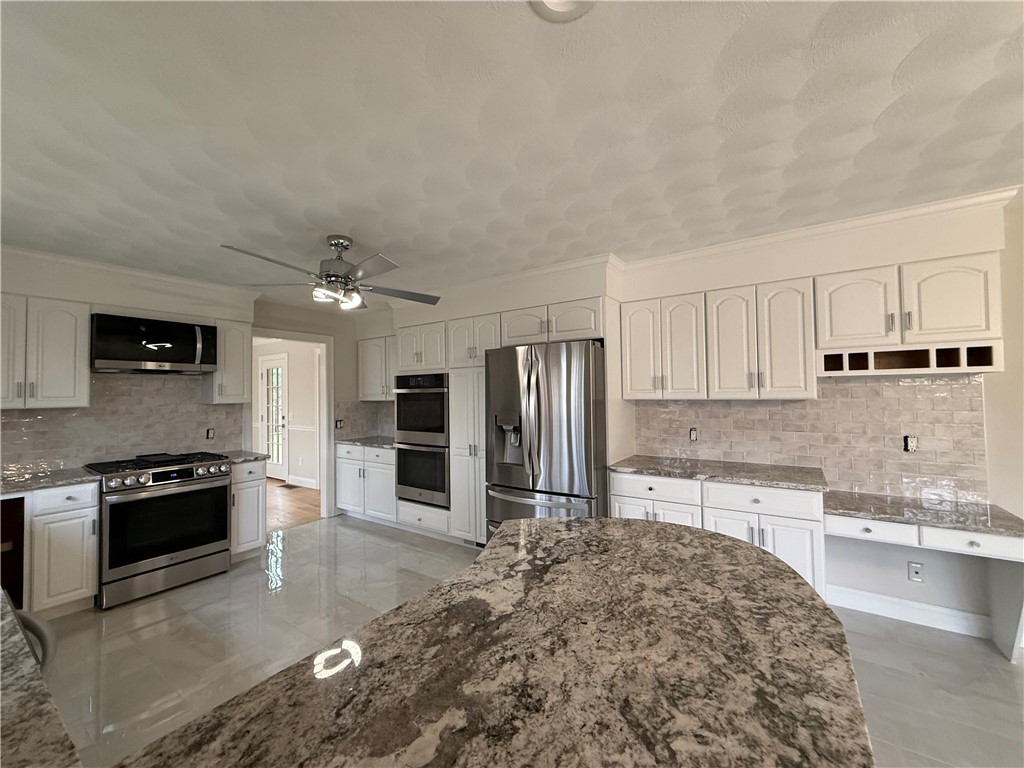 5 Connor Lane Barrington, RI 02806 - Photo 9 of 24