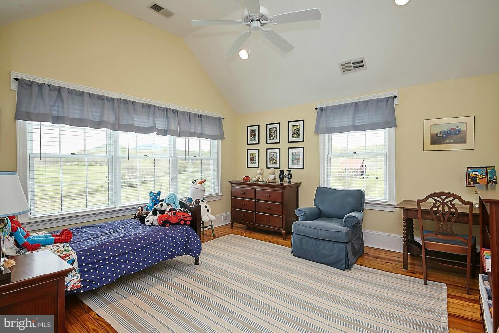 5396 Washwright Road Hume, VA 22639 - Photo 19 of 30 Fourth Bedroom