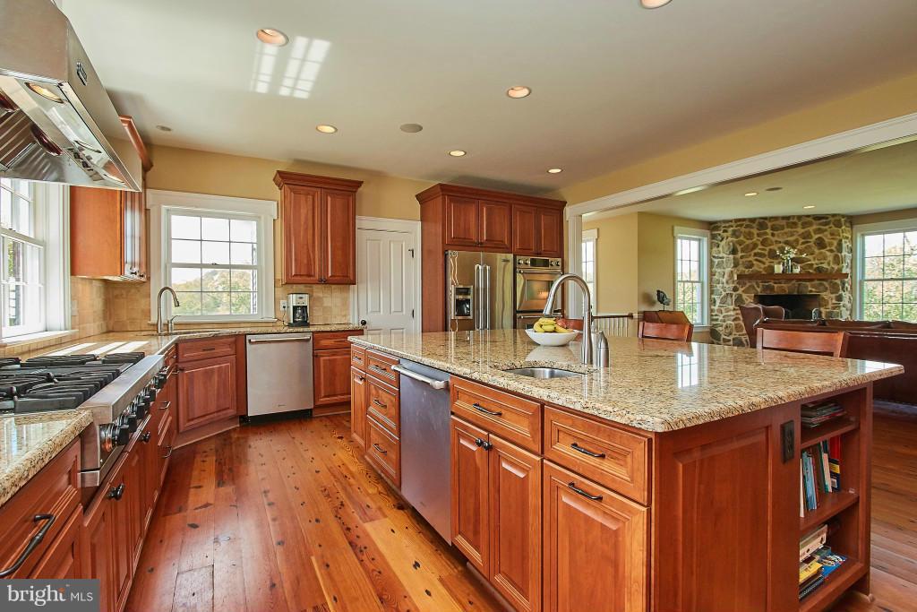 5396 Washwright Road Hume, VA 22639 - Photo 7 of 30 A Chef's Delight