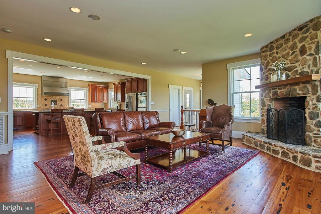 5396 Washwright Road Hume, VA 22639 - Photo 8 of 30 Room for All