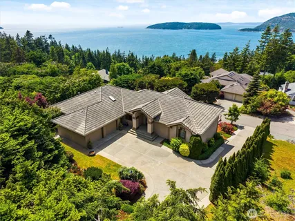 $1,100,000 | 11599 Coronado Drive, Anacortes, WA 98221