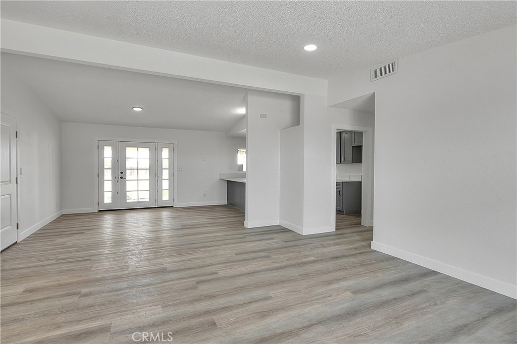 20916 Thunderbird Road Apple Valley, CA 92307 - Photo 23 of 33