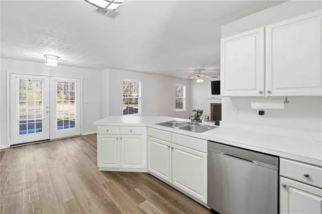 $395,000 | 1356 Lamont Drive Southwest, Mableton, GA 30126