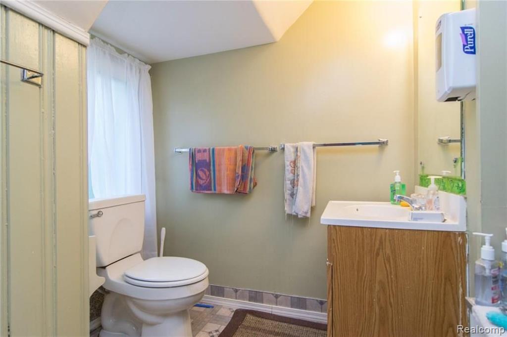 14144 Hannan Road Romulus, MI 48174 - Photo 32 of 60