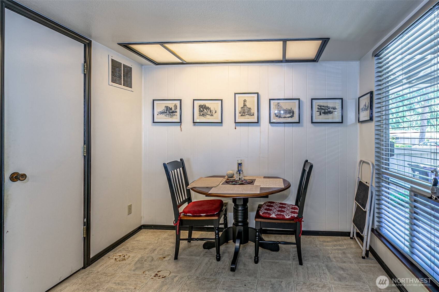 1372 Bel Air Road, Unit 8 Tacoma, WA 98406 - Photo 10 of 35