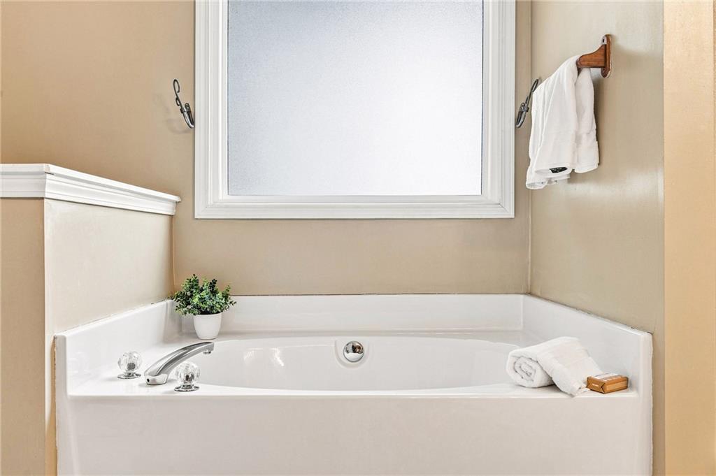 2268 Northbrook Ridge Northwest Kennesaw, GA 30152 - Photo 20 of 44 Gallery Image 20