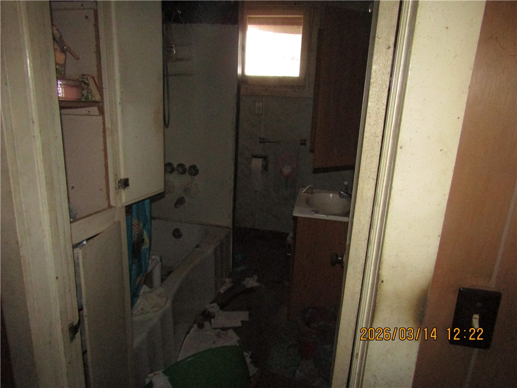 24 Stanton Street Painted Post, NY 14870 - Photo 14 of 18 Bath