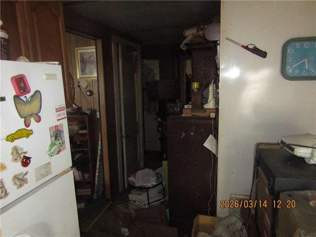 24 Stanton Street Painted Post, NY 14870 - Photo 10 of 18 Hallway