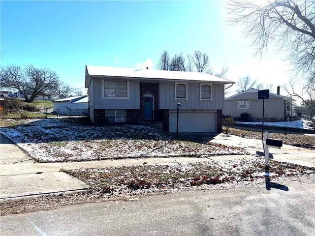 $220,000 | 533 North 83rd Street, Kansas City, KS 66112