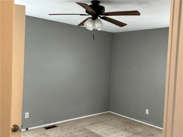 $220,000 | 533 North 83rd Street, Kansas City, KS 66112