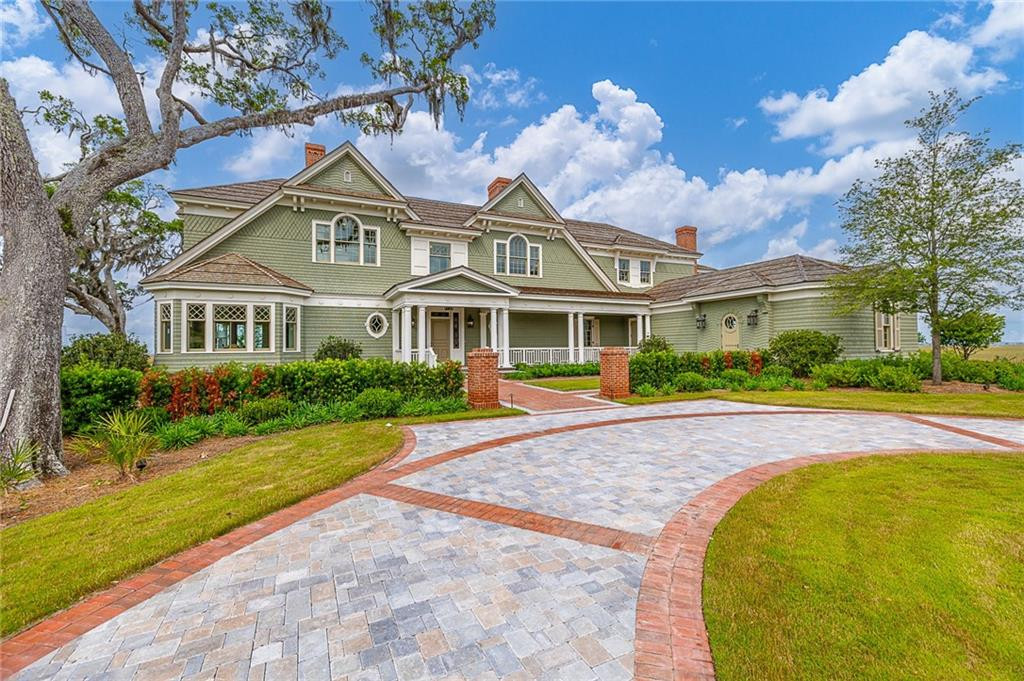 144 Point Lane St. Simons Island, GA 31522 - Photo 4 of 100 Front elevation