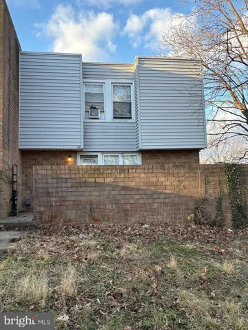 $149,900 | 1334-m L M L King Pedestrian Way, Chester, PA 19013