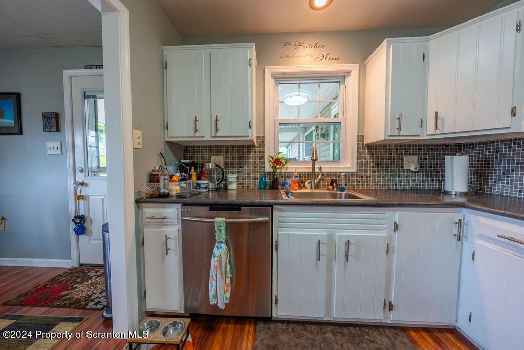 337 Pedrick Road Nicholson, PA 18446 - Photo 3 of 43 Gallery Image 3