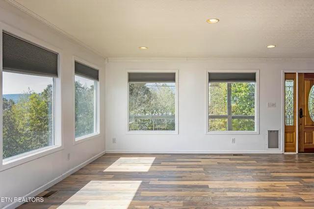 $550,000 | 203 Meadow Green Lane, Dayton, TN 37321