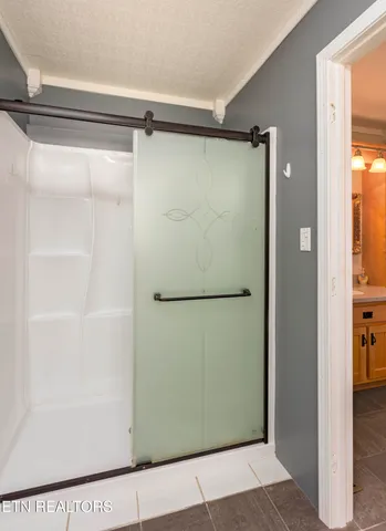 $550,000 | 203 Meadow Green Lane, Dayton, TN 37321