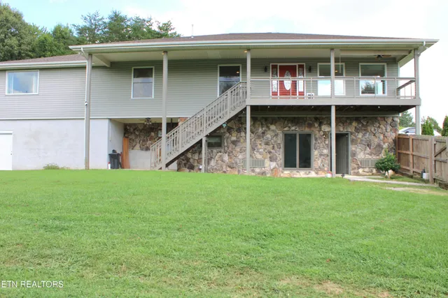 $550,000 | 203 Meadow Green Lane, Dayton, TN 37321