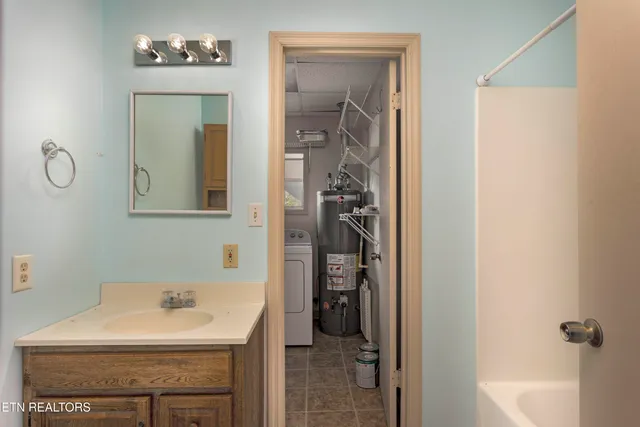 $550,000 | 203 Meadow Green Lane, Dayton, TN 37321