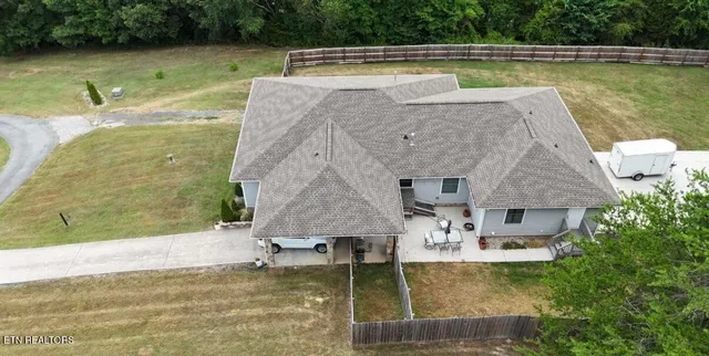 $550,000 | 203 Meadow Green Lane, Dayton, TN 37321